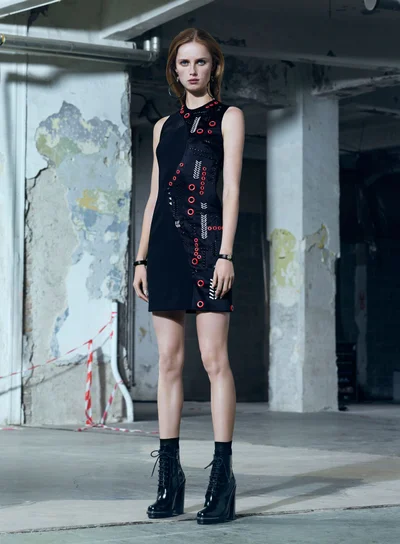 Look 18